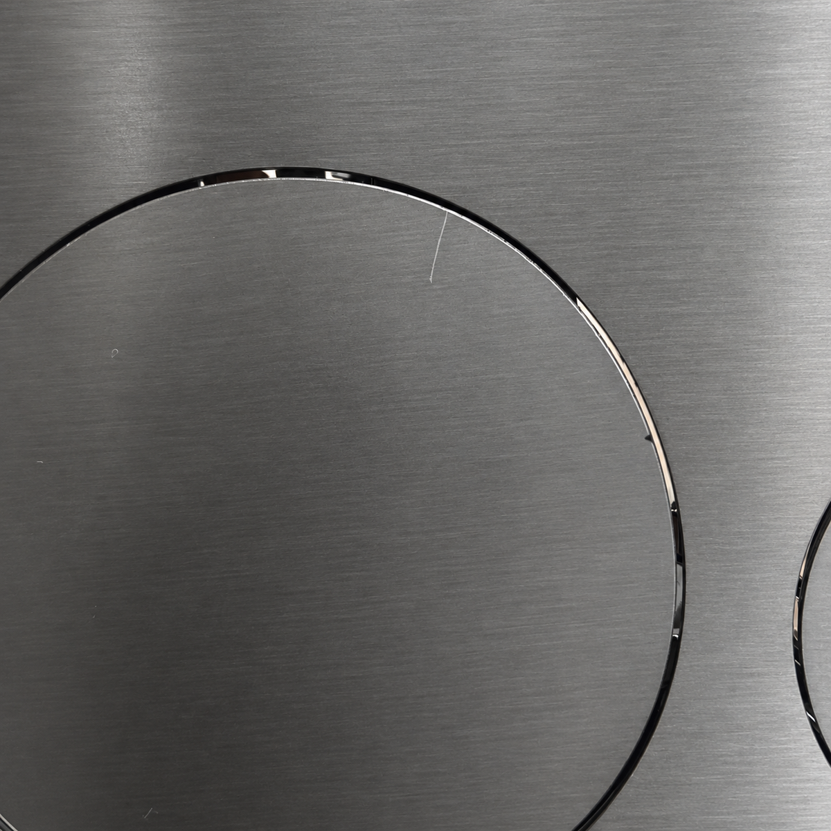 Drückerplatte Edelstahl Gunmetal Rund – B-Ware mit optischen Mängeln – kompatibel mit Geberit Sigma / Delta