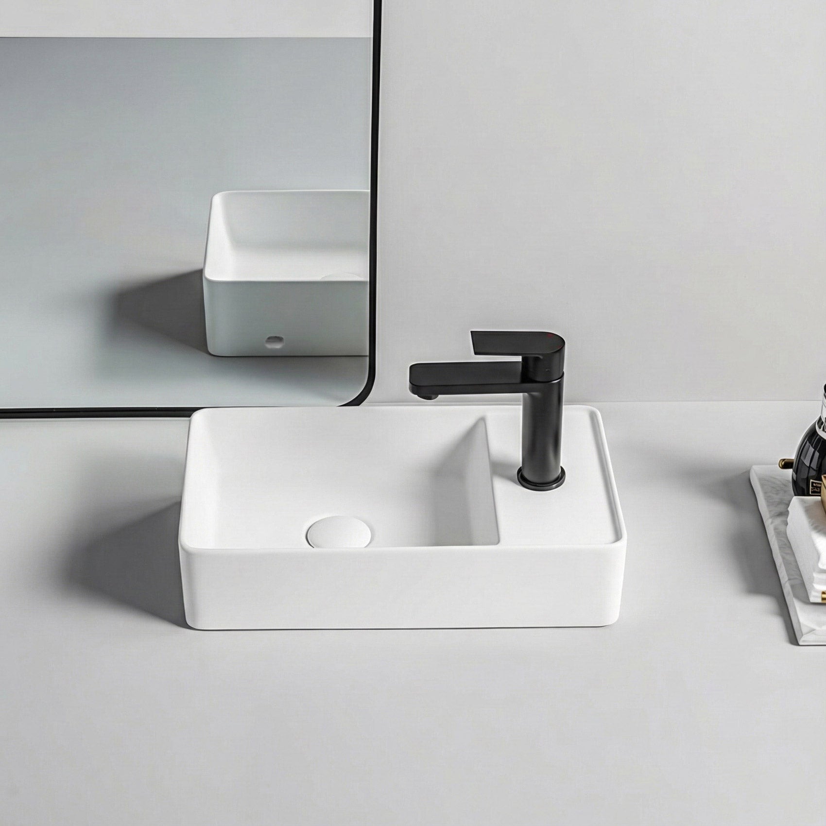 Guest toilet washbasin 46 x 25 cm SOHO 2.0 Ceramic Matt White