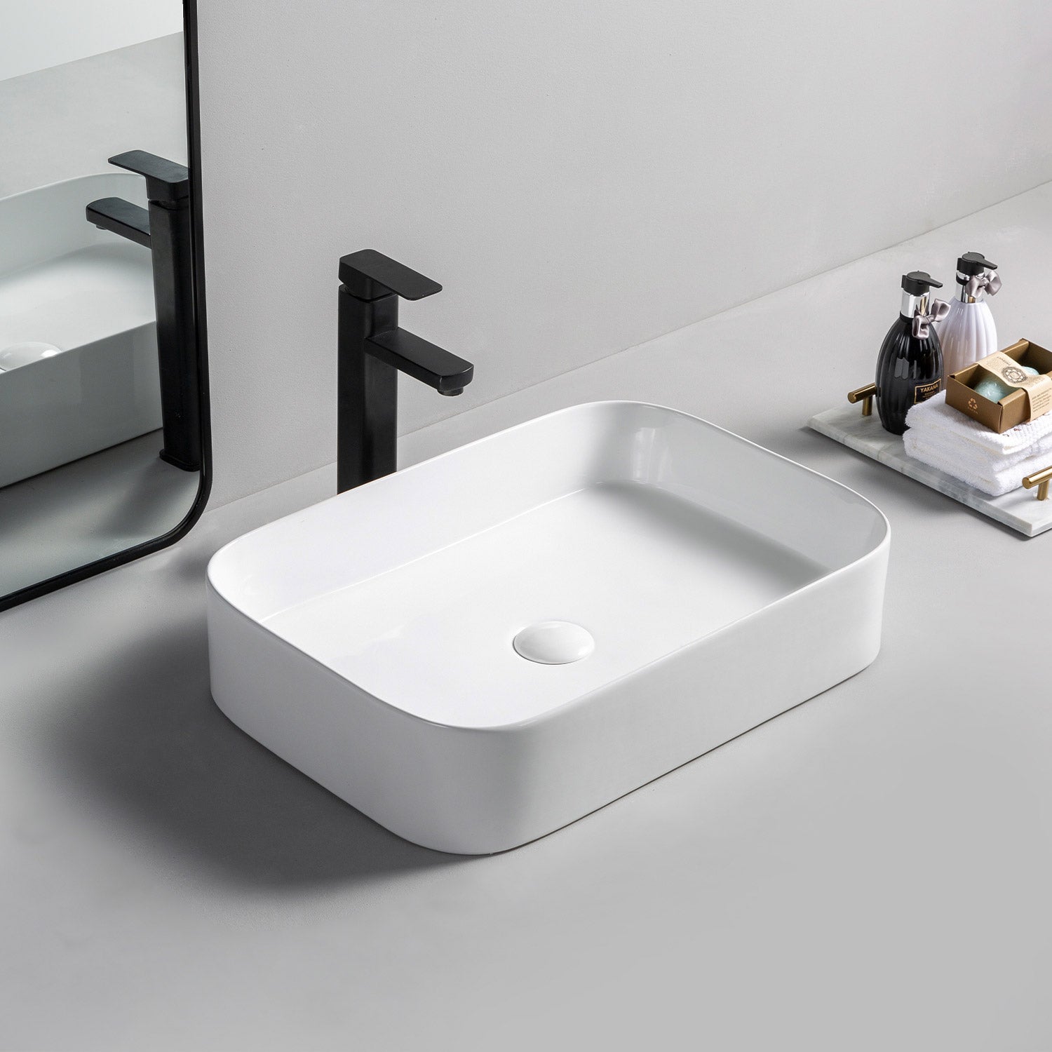 Umywalka nablatowa ceramiczna Soho 2.0, błyszcząca biel, 55 cm