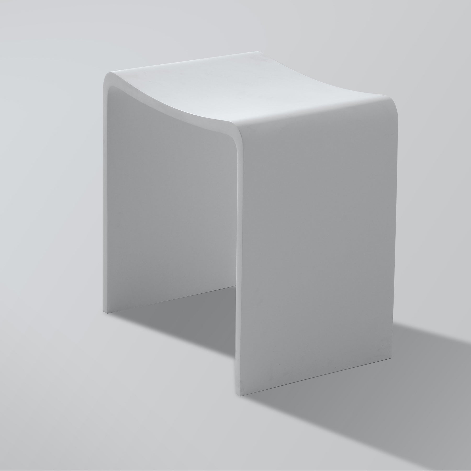 Tabouret de salle de bain BROOKLYN en solid surface blanc mat